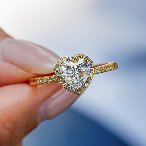 'BAE' MOISSANITE RING