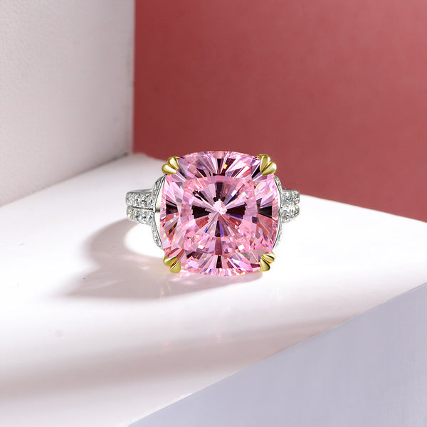 'BLUSH MAJESTY' RING