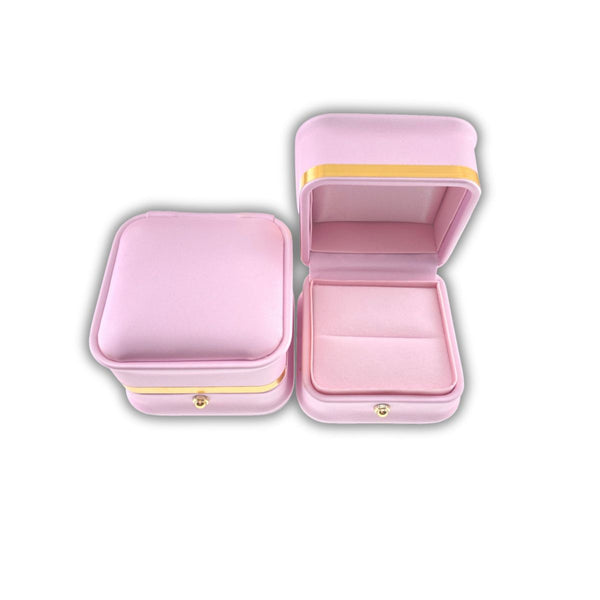 PINK LEATHER RING BOX